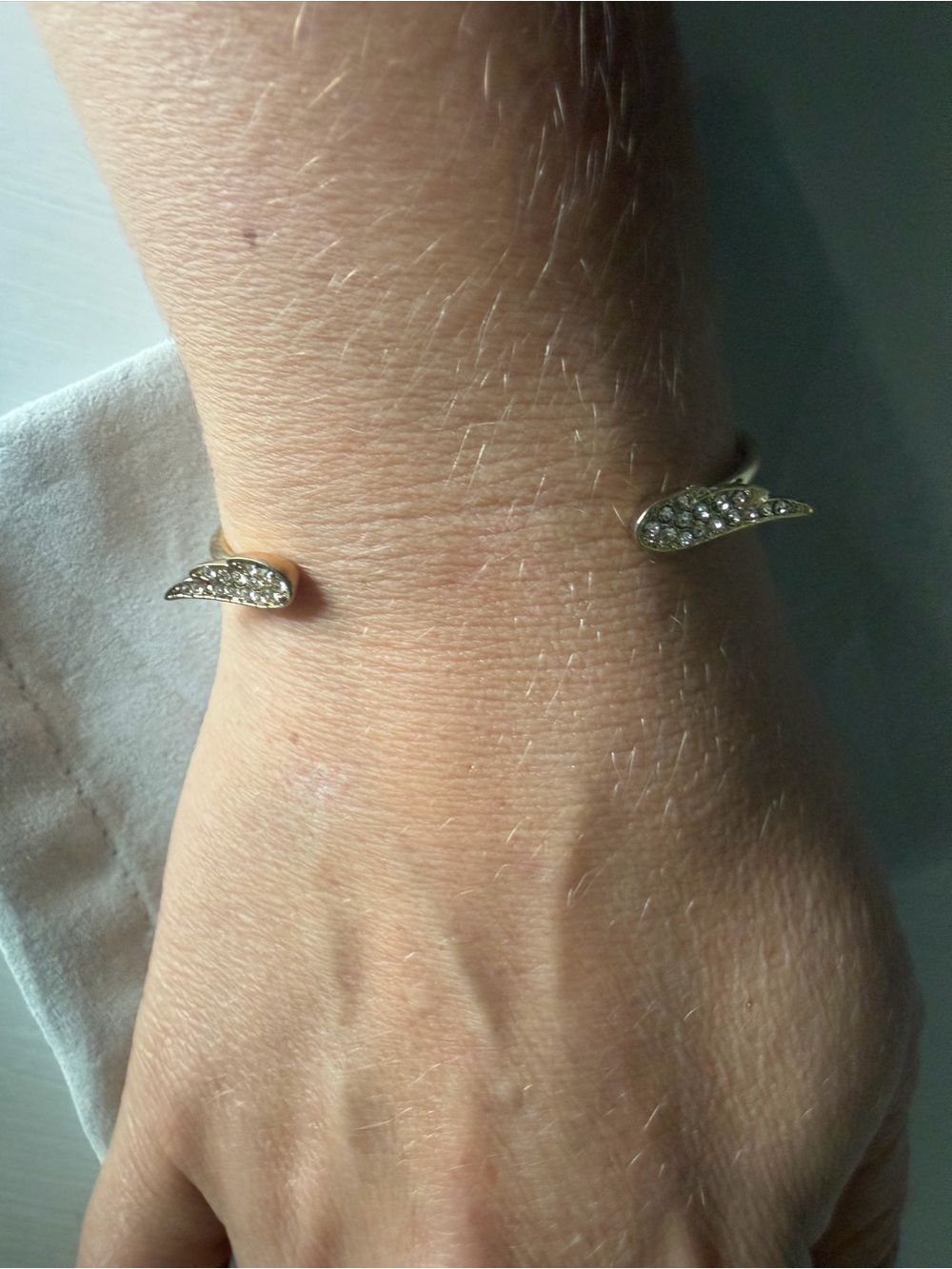 Victoria's Secret Gold Tone Thin Open Cuff Bracelet with Angel wings